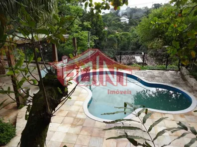 Casa de Condomínio com 4 Quartos à venda, 356m² no Badu, Niterói