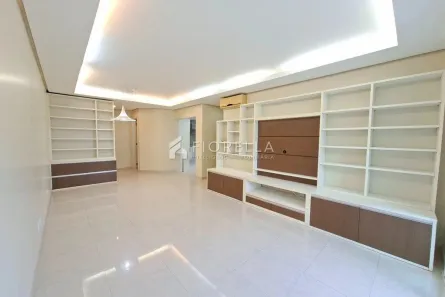 Apartamento com 3 Quartos para alugar, 122m² no Carvoeira, Florianópolis