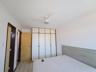 Casa de Condomínio com 3 Quartos para alugar, 280m² no Itapuã, Salvador
