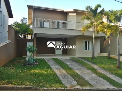 Casa de Condomínio com 3 Quartos para alugar, 225m² no Vila Faustina II, Valinhos