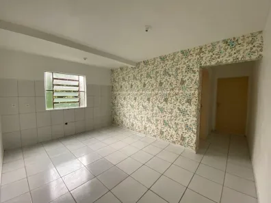 Casa com 2 Quartos para alugar, 70m² no Metzler, Campo Bom