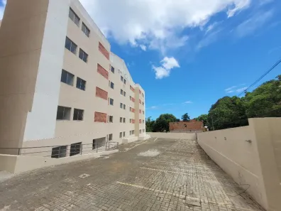 Apartamento com 2 Quartos para alugar, 46m² no Trobogy, Salvador