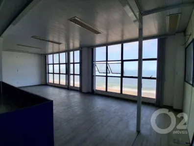 Sala Comercial para alugar, 340m² no Cavaleiros, Macaé