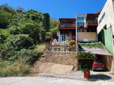 Casa com 3 Quartos à venda, 167m² no São Francisco, Niterói