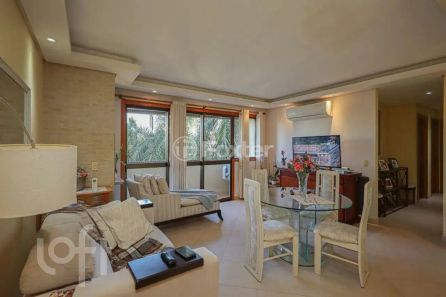 Apartamento com 3 Quartos à venda, 90m² no Passo da Areia, Porto Alegre