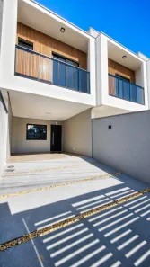 Casa com 3 Quartos à venda, 98m² no Bom Retiro, Joinville