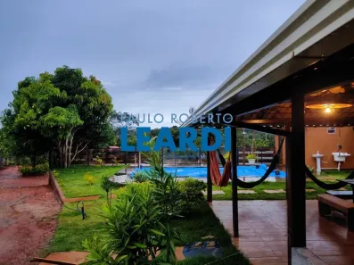Fazenda/Sítio com 5 Quartos à venda, 140m² no Almeida, Jaboticatubas