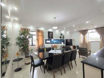 Sobrado com 4 Quartos à venda, 197m² no Parque São Vicente, São Vicente