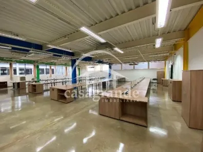Sala Comercial para alugar, 817m² no Granja Marileusa, Uberlândia