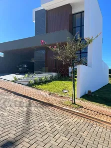 Sobrado com 3 Quartos à venda, 198m² no Loteamento Residencial Florais Do Lago, Apucarana