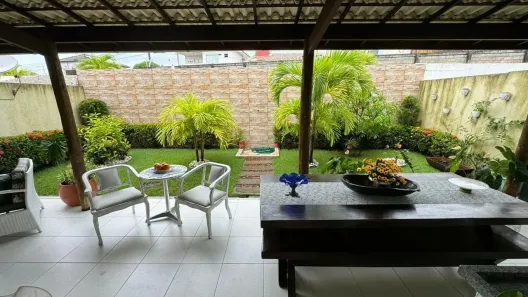 Casa de Condomínio com 4 Quartos para alugar, 150m² no Alphaville (Abrantes), Camaçari