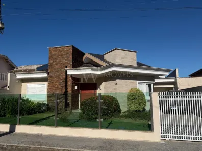 Casa com 3 Quartos à venda, 250m² no Boa Vista, Joinville