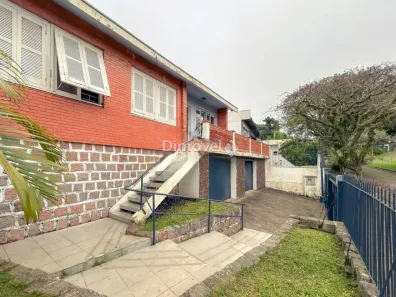 Casa com 3 Quartos à venda, 250m² no Vila Assunção, Porto Alegre