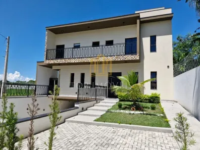 Casa com 3 Quartos à venda, 283m² no Quiririm, Taubaté