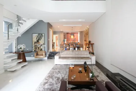 Casa com 3 Quartos à venda, 283m² no Guabirotuba, Curitiba