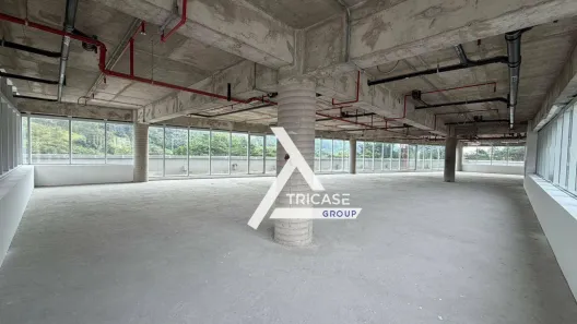 Sala Comercial para alugar, 888m² no Várzea de Baixo, São Paulo