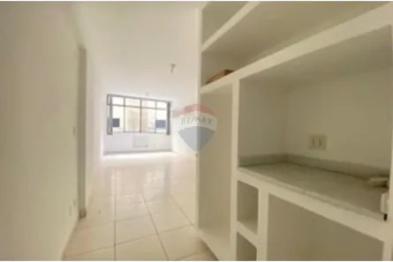 Sala Comercial para alugar, 42m² no Centro, Juiz de Fora