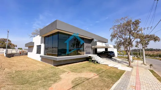 Casa com 4 Quartos à venda, 369m² no Estância do Lago, Contagem