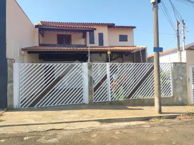 Sobrado com 3 Quartos à venda, 280m² no Loteamento Albertini, São Carlos