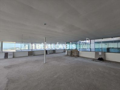 Sala Comercial à venda, 500m² no Vila da Serra, Nova Lima
