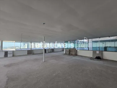 Sala Comercial à venda, 500m² no Vila da Serra, Nova Lima