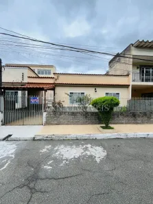 Apartamento com 2 Quartos à venda, 180m² no Barreira Cravo, Volta Redonda