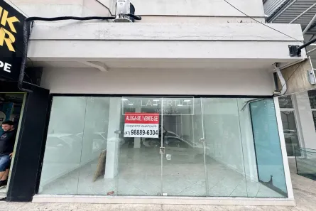 Sala Comercial para alugar, 124m² no Centro, Balneário Camboriú