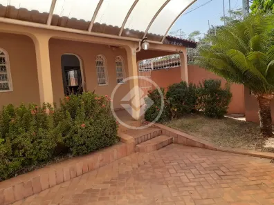 Casa com 4 Quartos à venda, 314m² no Cidade Alta, Cuiabá