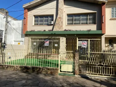com 2 Quartos para alugar, 218m² no Floresta, Porto Alegre