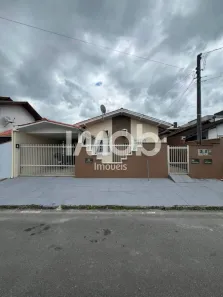 Casa com 3 Quartos à venda, 252m² no Tifa Martins, Jaraguá do Sul