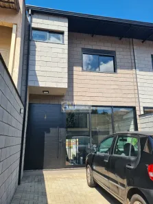 Casa com 2 Quartos à venda, 124m² no Portal de Versalhes 2, Londrina
