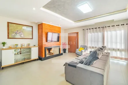 Casa de Condomínio com 4 Quartos à venda, 211m² no Centro, Gravataí