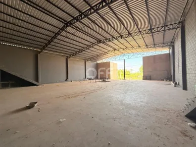 Galpão/Depósito/Armazém para venda ou aluguel, 800m² no Chácaras Alpina, Valinhos