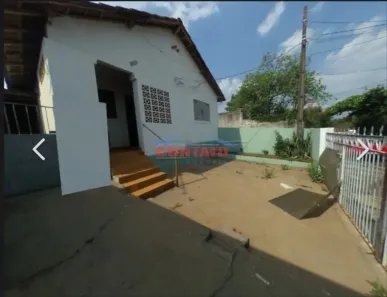 Casa com 2 Quartos à venda, 222m² no Jardim São Carlos, São Carlos