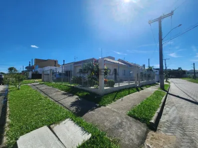 Casa com 2 Quartos à venda, 117m² no Três Vendas, Pelotas