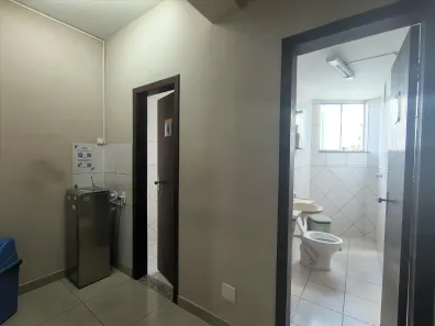 Sala Comercial para alugar, 660m² no Cidade Verde, Betim