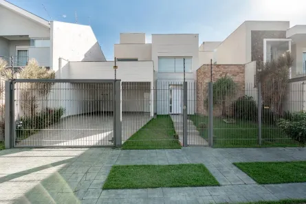 Sobrado com 3 Quartos à venda, 318m² no Jardim Cidade Monções, Maringá