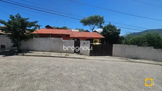 Casa com 2 Quartos à venda, 130m² no Rio Tavares, Florianópolis