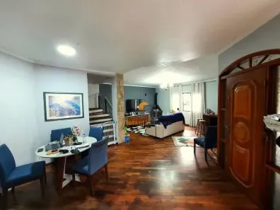 Sobrado com 5 Quartos à venda, 180m² no Jardim Ester, São Paulo