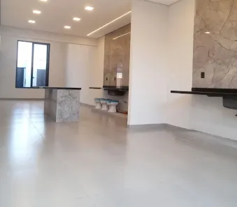 Casa com 3 Quartos à venda, 150m² no Novo Mundo, Uberlândia