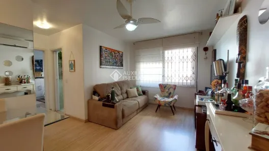 Apartamento com 2 Quartos à venda, 65m² no Jardim do Salso, Porto Alegre