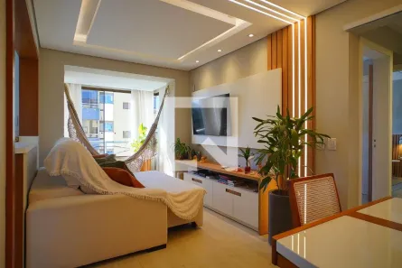 Apartamento com 2 Quartos à venda, 60m² no Partenon, Porto Alegre
