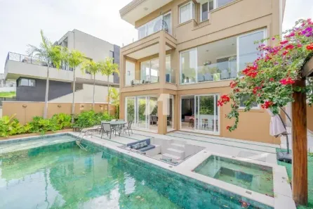 Casa de Condomínio com 4 Quartos à venda, 490m² no Alphaville, Santana de Parnaíba