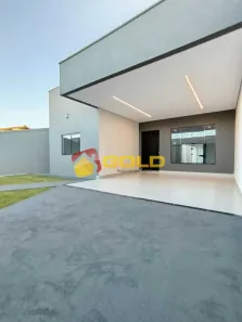 Casa com 3 Quartos à venda, 140m² no Jardim Holanda, Uberlândia