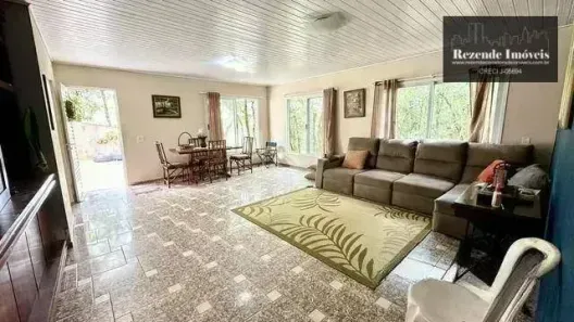 Casa com 3 Quartos à venda, 300m² no Cascatinha, Curitiba