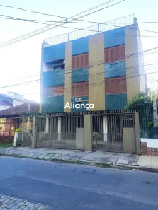 Apartamento com 3 Quartos para alugar, 100m² no Passo da Areia, Porto Alegre