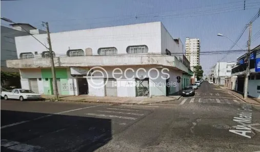Prédio Comercial à venda, 600m² no Nossa Senhora Aparecida, Uberlândia