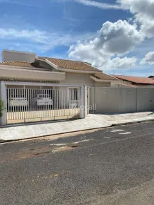 Casa com 3 Quartos à venda, 250m² no Jardim Tarraf II, São José do Rio Preto