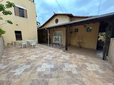 Casa com 2 Quartos à venda, 234m² no Barreiro, Belo Horizonte