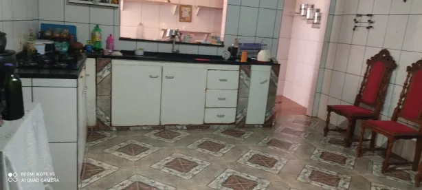 Casa com 2 Quartos à venda, 180m² no Residencial Bica do DER, Brasília